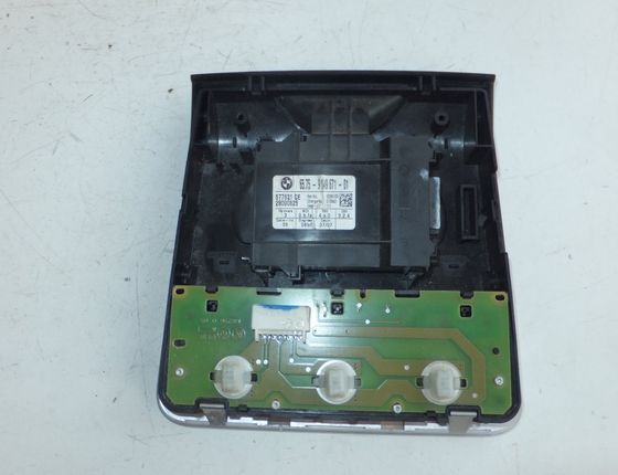 BMW 3 Series E90/E91/E92/E93 (2004-2013) Sisävalaistus 9149671,6946126 17963022