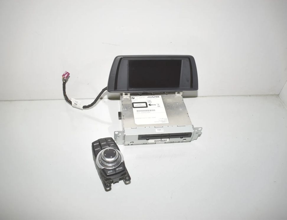 BMW 3 Series F30/F31 (2011-2020) Navigointijärjestelmä 9262753,9267955,9298937,65829267955,9253944,61319253944,9292320,65129292320,9317873,65129317873,9292247,65509292247,9281687,65509281687,9252003,65509252003 27294009