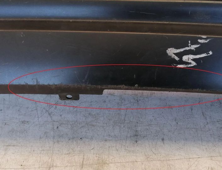 BMW 3 Series E90/E91/E92/E93 (2004-2013) Takapuskurin diffuusori 51128043239 29683661