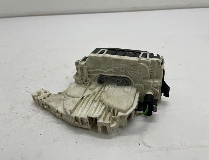 MERCEDES-BENZ E-Class W212/S212/C207/A207 (2009-2016) Oikean takaoven lukko A2047301435,A046465 22176789