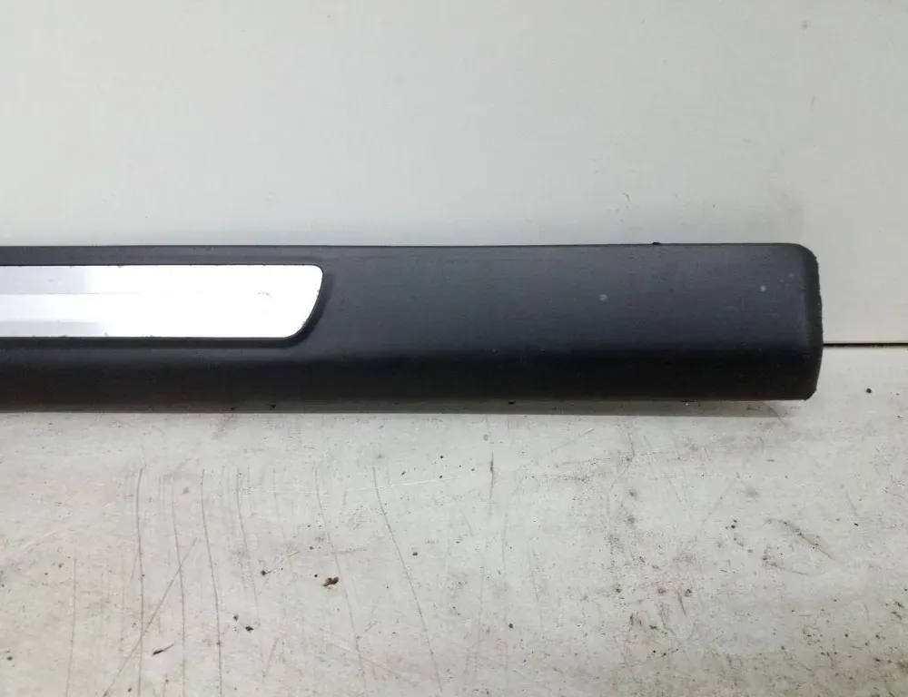 AUDI A6 C6/4F (2004-2011) Oikean puolen muovinen sivuhelman kansi 4F0853374C,4F0853374E 34719848