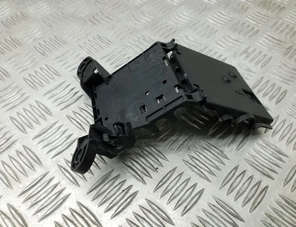 AUDI A6 C7/4G (2010-2020) Virranjakolaatikko 4G0937517 34711312