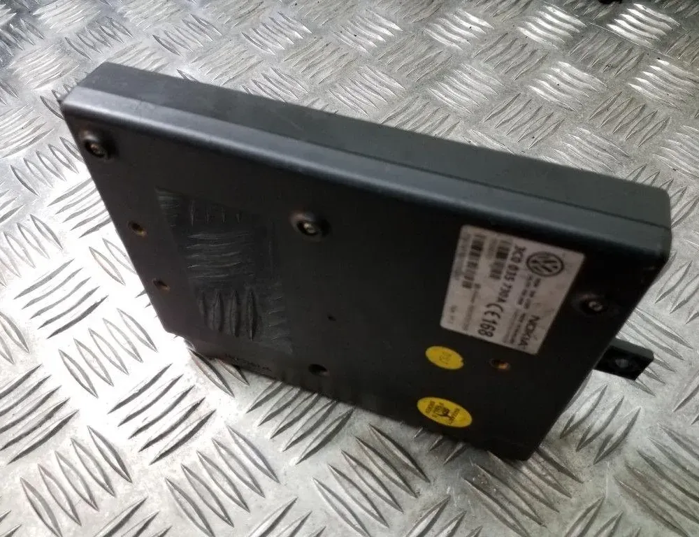 VOLKSWAGEN Passat B6 (2005-2010) Bluetooth-ohjausyksikkö 3C0035730A 34718489
