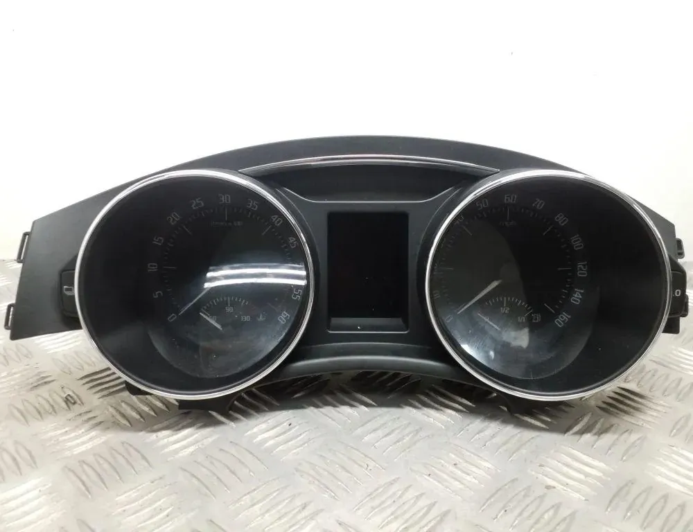 SKODA Superb 2 generation (2008-2015) Nopeusmittari 3T2920941M 34746780