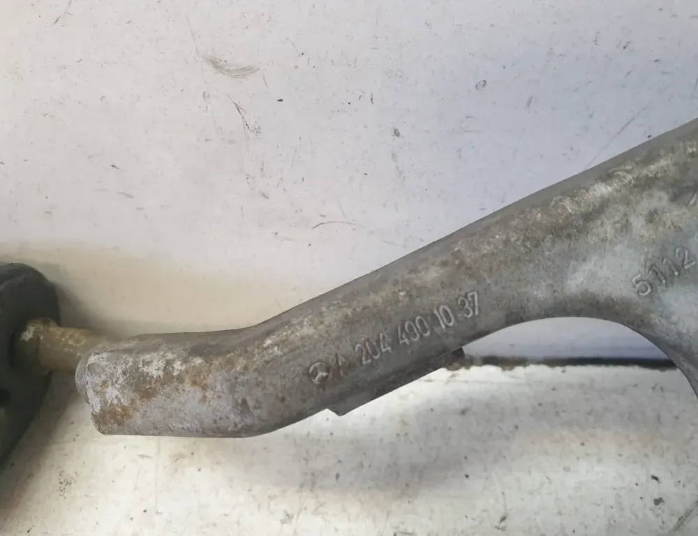 MERCEDES-BENZ C-Class W204/S204/C204 (2004-2015) Pakoputken ripustimen kiinnike A2044901037 34997599