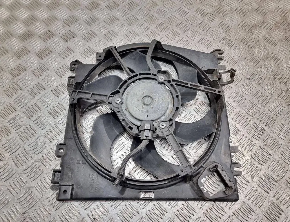 NISSAN Note 1 generation (2005-2014) Moottorin jäähdytystuulettimen jäähdytin 1831441000,8200688375 33549017