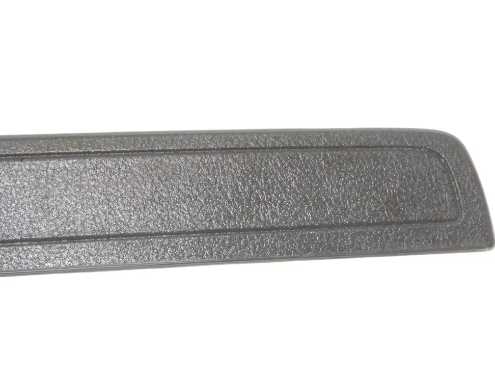 TOYOTA Verso 1 generation (2009-2015) Oikea etukynnysverhoilu 67911-0F010 27309848