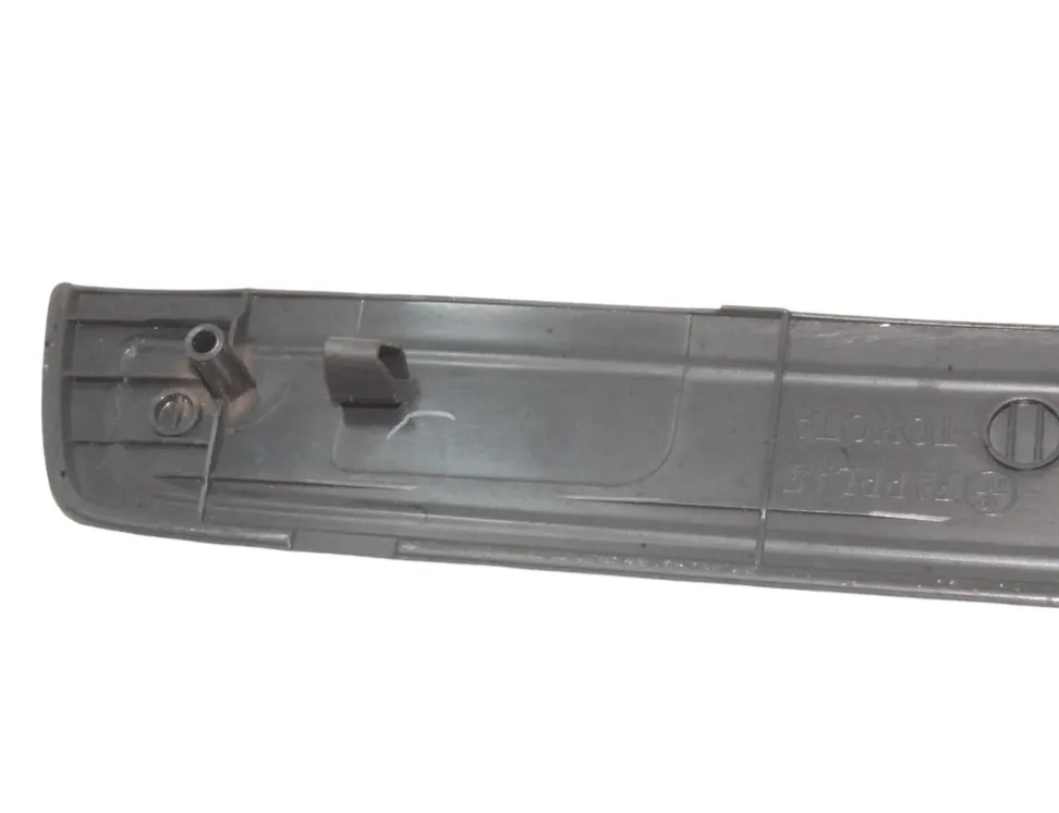 TOYOTA Verso 1 generation (2009-2015) Oikea etukynnysverhoilu 67911-0F010 27309848