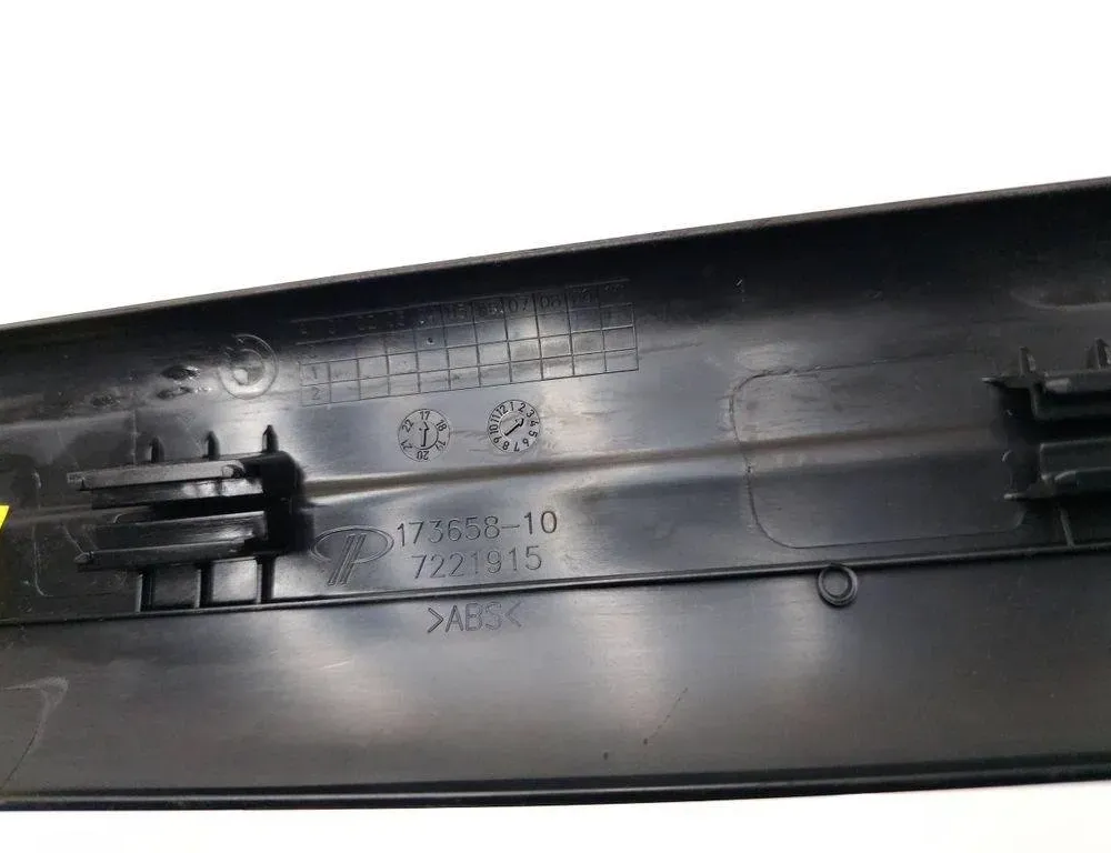BMW 3 Series F30/F31 (2011-2020) Oikea etukynnysverhoilu 7221915 31529749