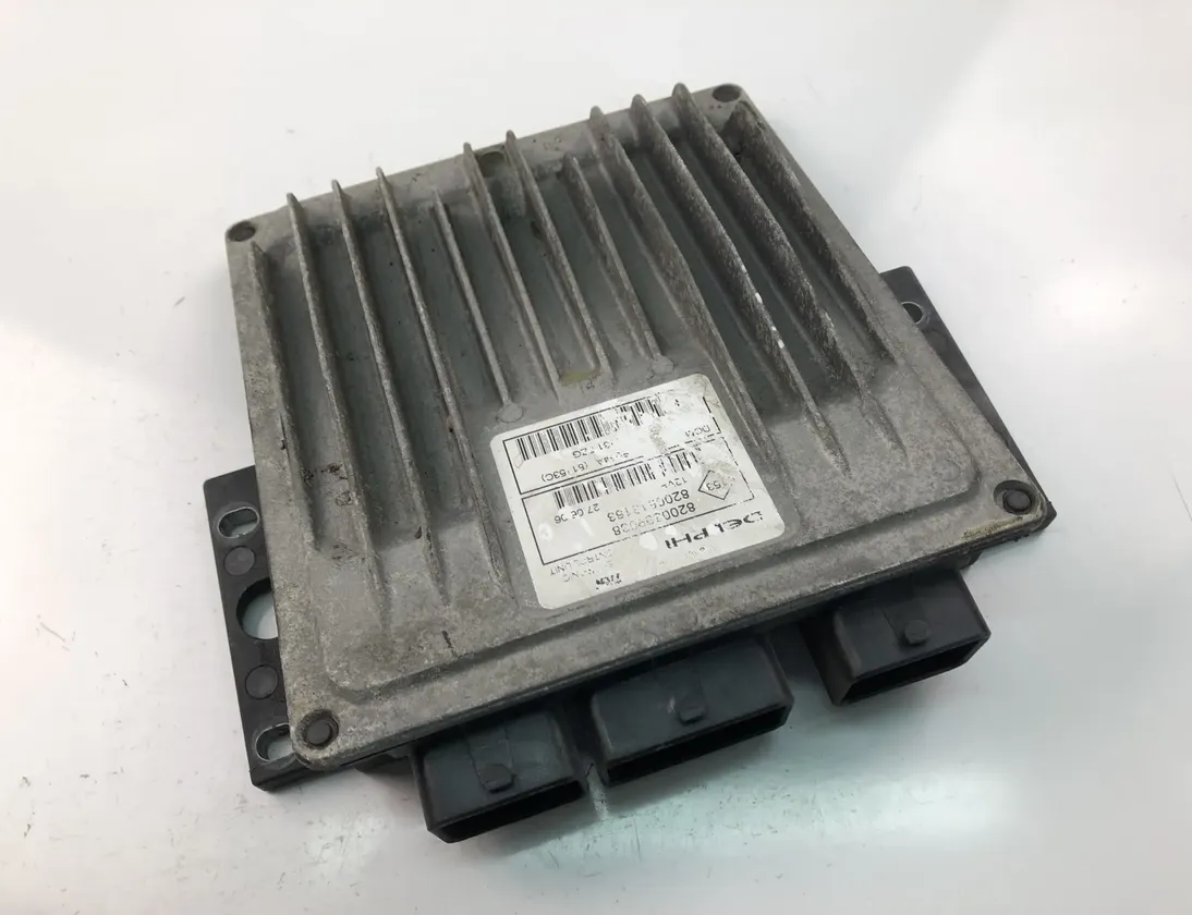 RENAULT Megane 2 generation (2002-2012) Moottorin ohjausyksikkö ECU 8200513163,8200399038 17989115