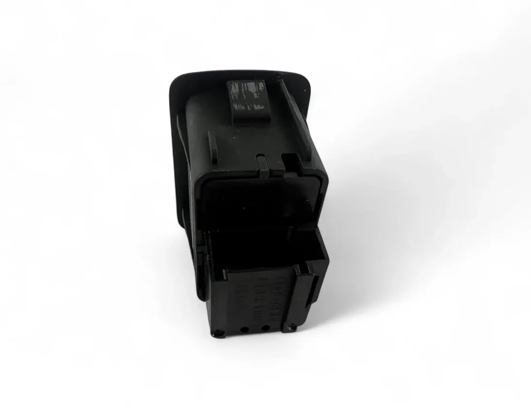 AUDI A6 C7/4G (2010-2020) Kytkimet 4H0962109 30286103