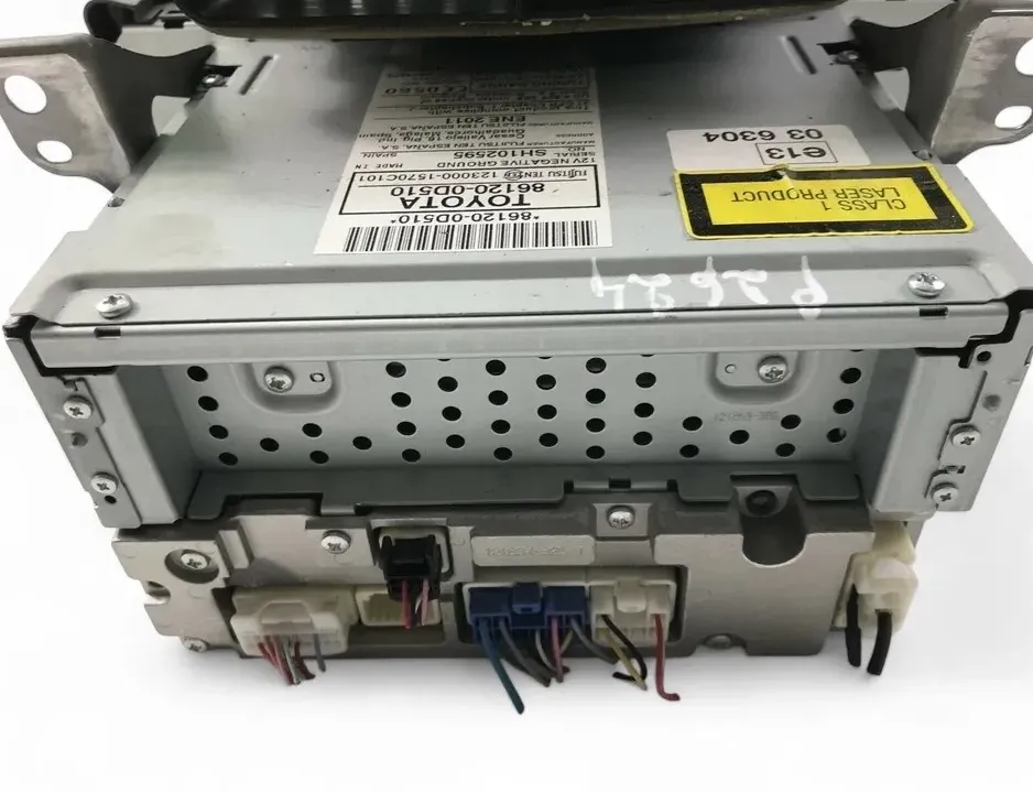 TOYOTA Yaris 3 generation (2010-2019) Musiikkisoitin ilman GPS:ää 86120-0D510 32759098
