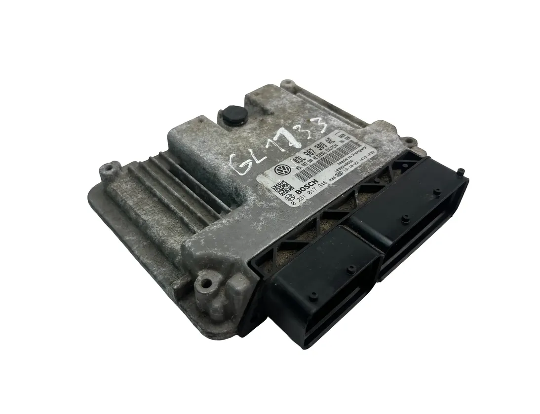 VOLKSWAGEN Passat B7 (2010-2015) Moottorin ohjausyksikkö ECU 03L907309AE,0281017946 34830045