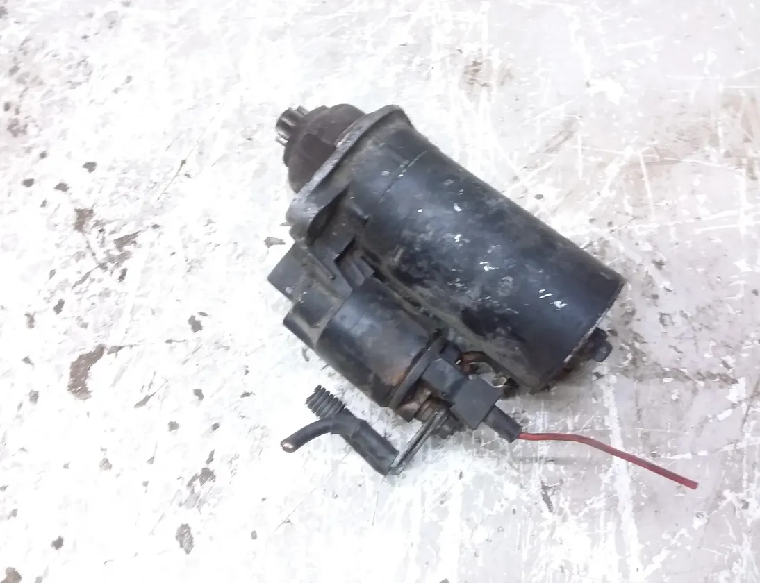 VOLKSWAGEN Golf 4 generation (1997-2006) Käynnistysmoottori 02A911023R,0001125012 34990873