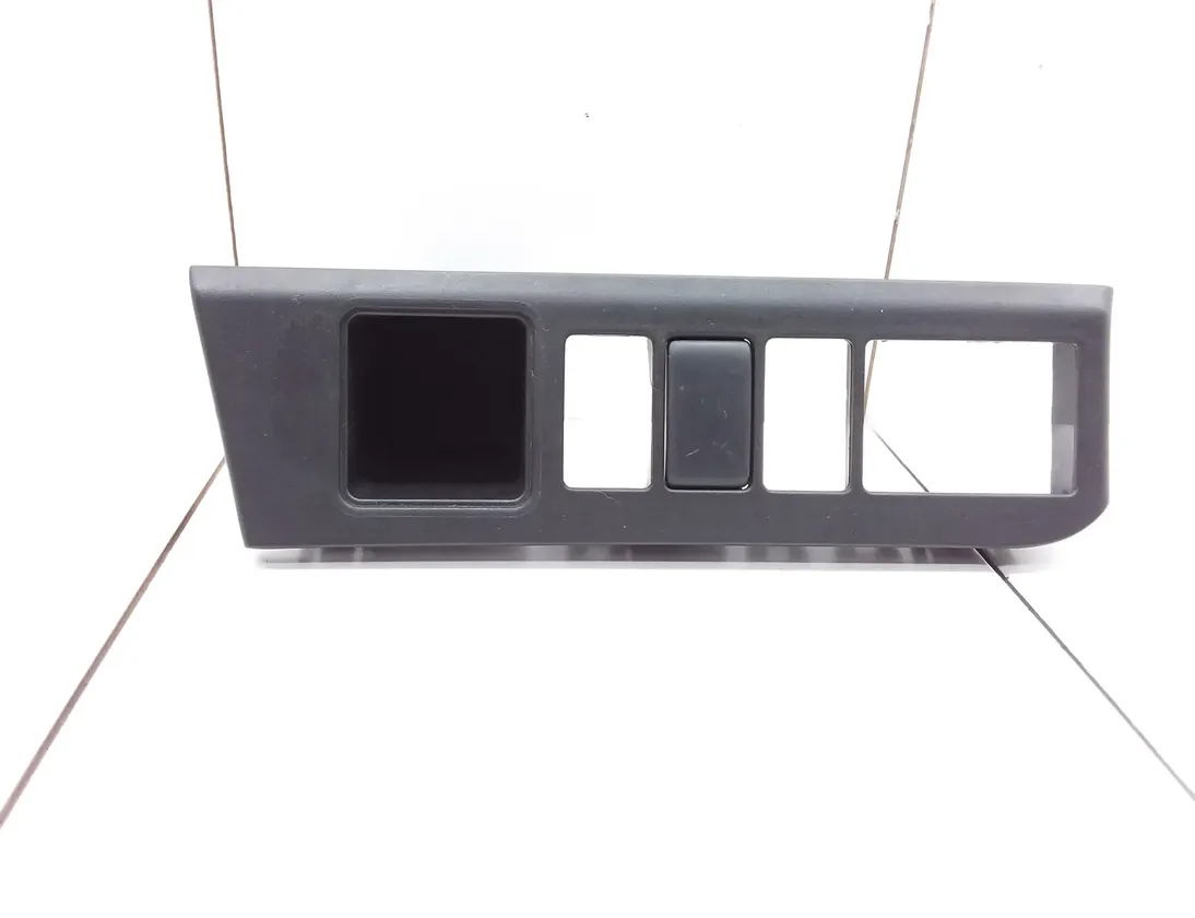 NISSAN Note 1 generation (2005-2014) Muut trimmausosat P10971,684859U100 23783890