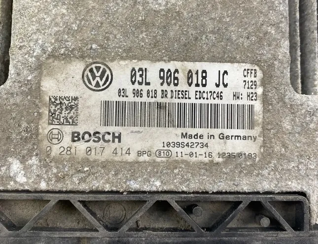 SKODA Superb 2 generation (2008-2015) Moottorin ohjausyksikkö ECU 03L906018JC,0281017414 34204286