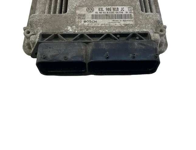 SKODA Superb 2 generation (2008-2015) Moottorin ohjausyksikkö ECU 03L906018JC,0281017414 34204286