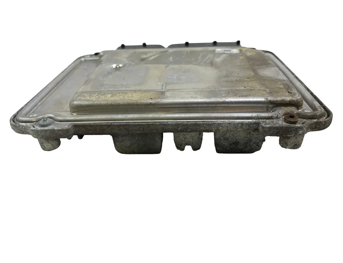 VOLKSWAGEN Passat B7 (2010-2015) Moottorin ohjausyksikkö ECU 03L907309N,0281016374 34994177