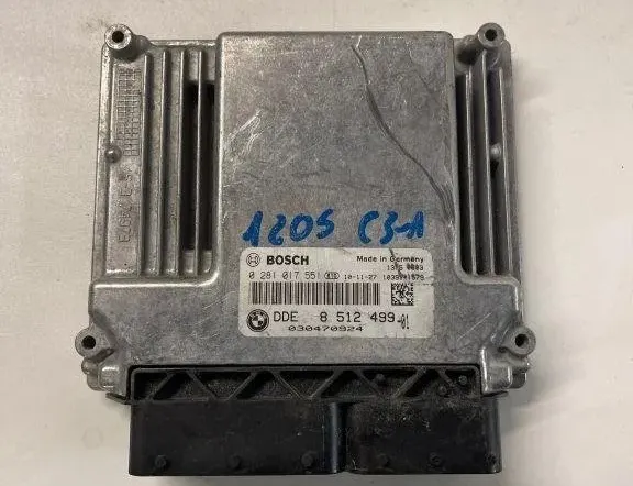 BMW 1 Series E81/E82/E87/E88 (2004-2013) Moottorin ECU-sarja 8512499,030470924 31061393