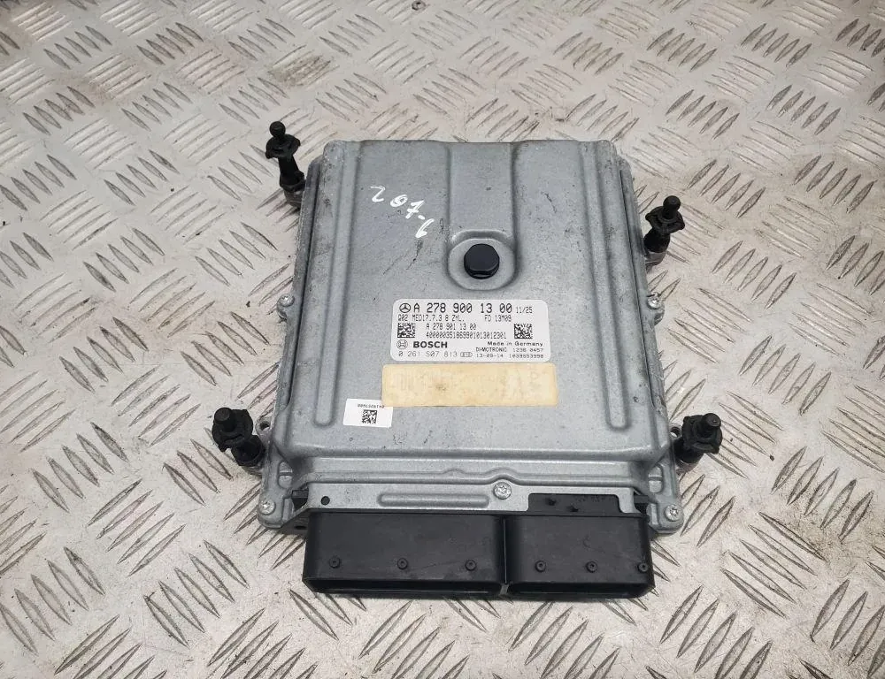 MERCEDES-BENZ E-Class W212/S212/C207/A207 (2009-2016) Moottorin ohjausyksikkö ECU A2789001300 33448057