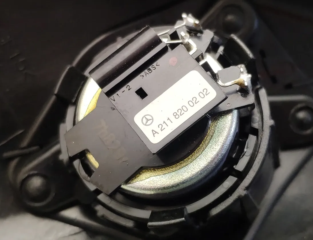 MERCEDES-BENZ GLE W166 (2015-2018) Vasemman etuoven kaiutin A2118200202,A1667200144 26304389