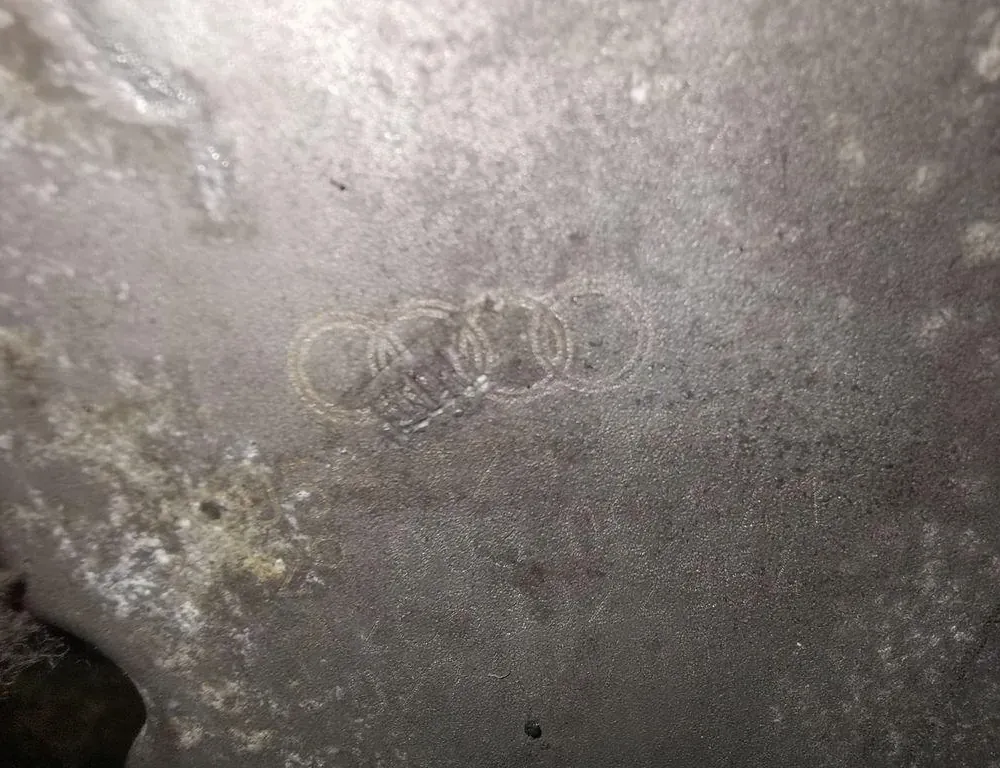 VOLKSWAGEN Touareg 1 generation (2002-2010) Kaasukahvan runko 059129086 33854449
