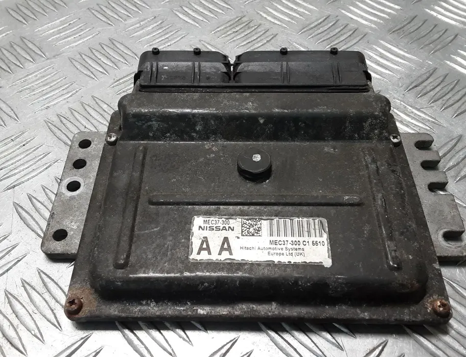 NISSAN Micra K12 (2002-2010) Moottorin ohjausyksikkö ECU MEC37300 28683917