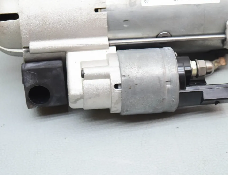 BMW 4 Series G22, G23, G26 (2020-2023) Käynnistysmoottori 5A33FB9 30390935