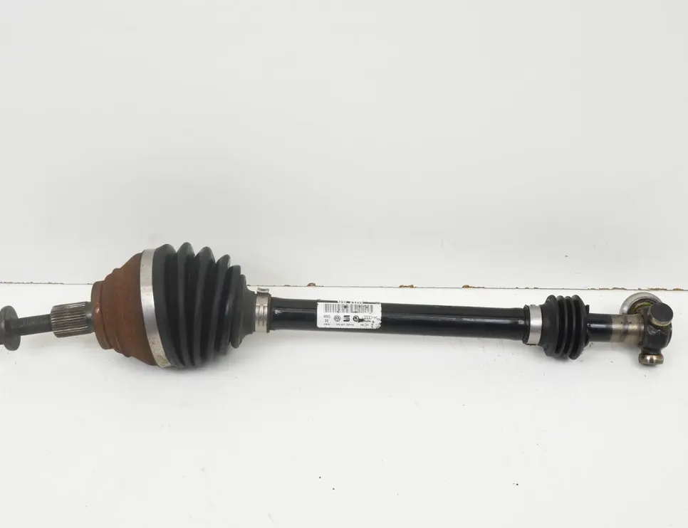 AUDI Q3 8U (2011-2020) Oikea etuvetoakseli 5N0407766H 4332258