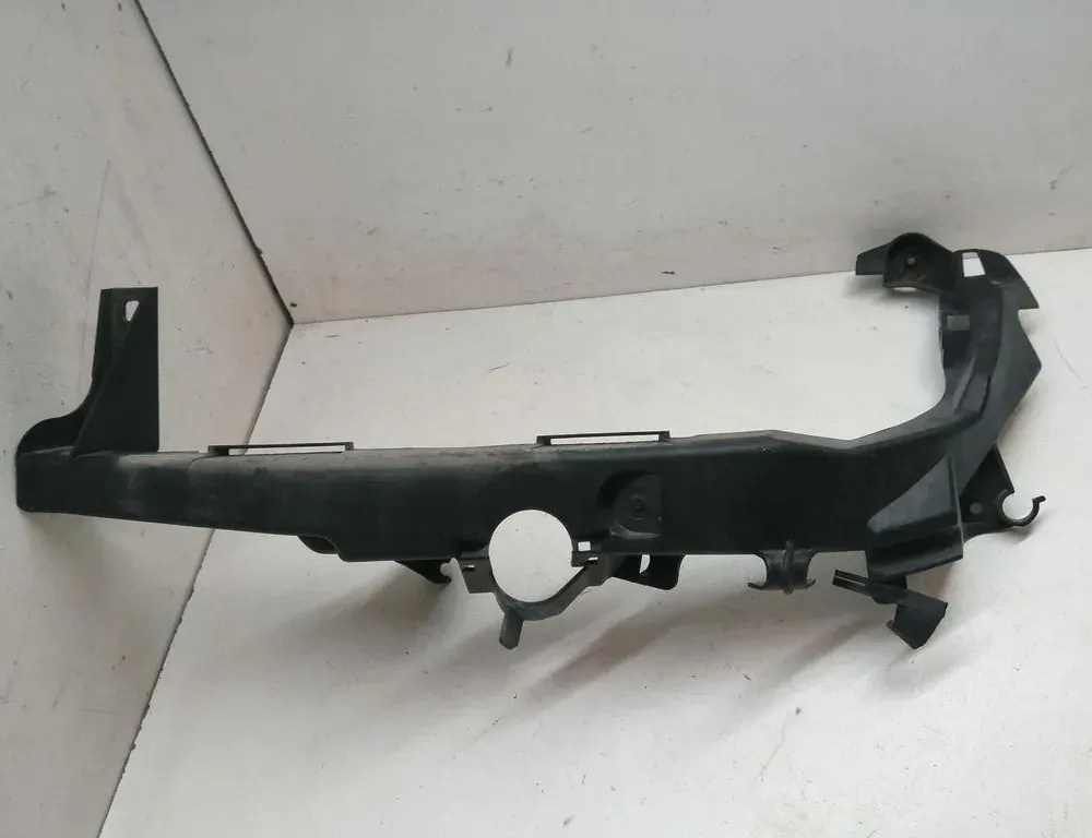 BMW 3 Series E90/E91/E92/E93 (2004-2013) Vasemman ajovalon kiinnike 51647116707 34252299