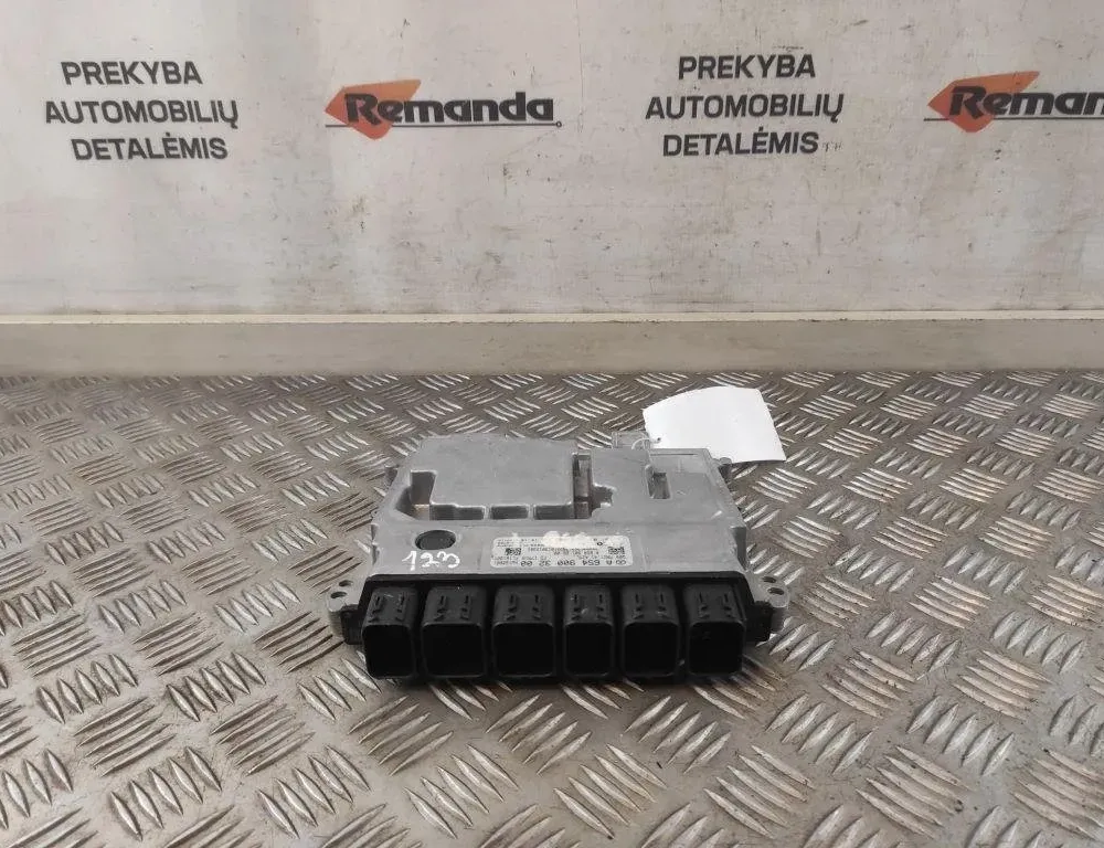 MERCEDES-BENZ E-Class W211/S211 (2002-2009) Moottorin ohjausyksikkö ECU A6549003200,A6549012600 31575004