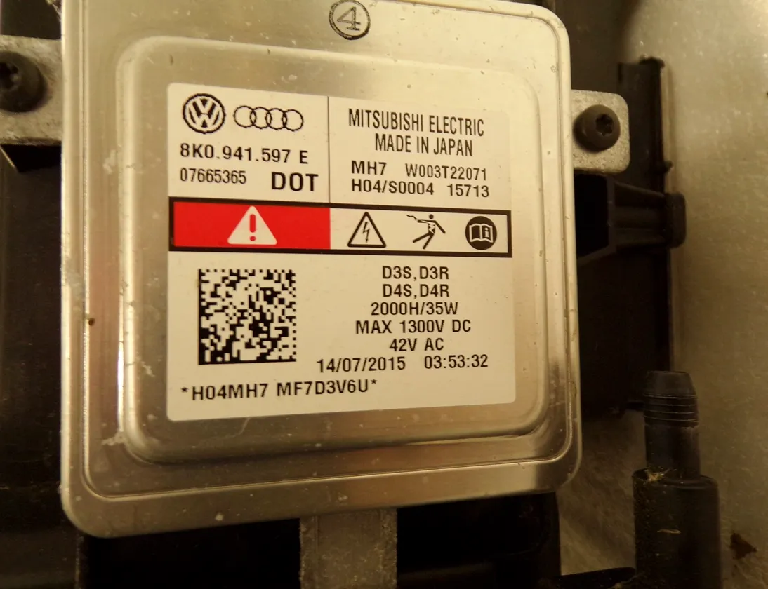 AUDI A5 Sportback F5 (2016-2024) Oikea etuvalo 8T0941006C,4G0907697D,8K0941597E,9285304244H 34509643
