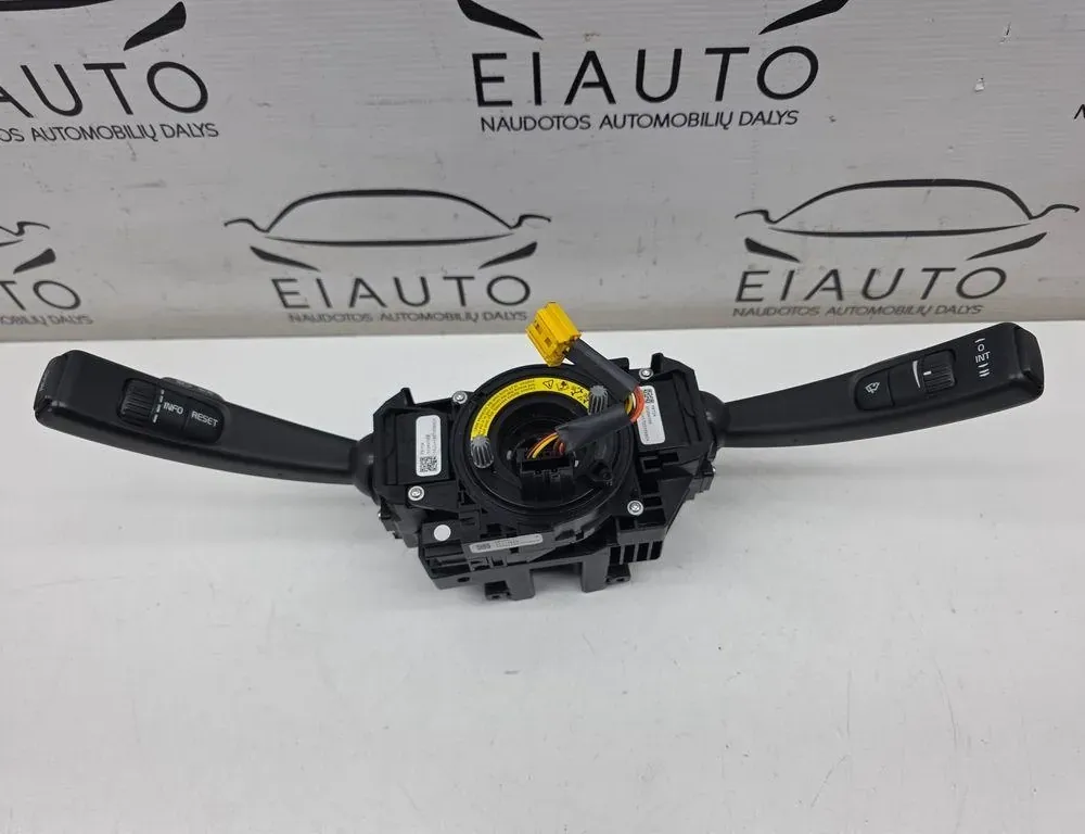 VOLVO S60 2 generation (2010-2020) Ilmaisin Pyyhkijän vipu 31264162,31264165,31313807,31313818 33957633
