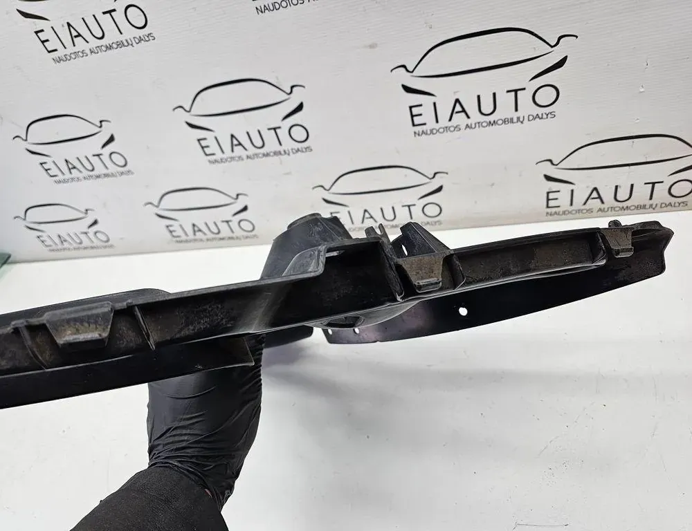 BMW 6 Series E63/E64 (2003-2010) Oikean takapuskurin kiinnike 51127008840,7008840 33957357
