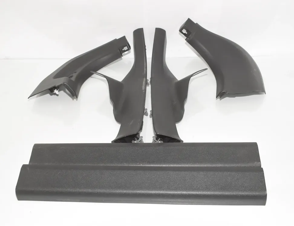 BMW 5 Series G30/G31 (2016-2023) Vasen pilariverhoilu 7375731,7375732,7375728,7375727,7375729,7420949,51477420949,7420950,51477420950,7419304,51477419304,7419695,51477419695,7419696,51477419696 34150618