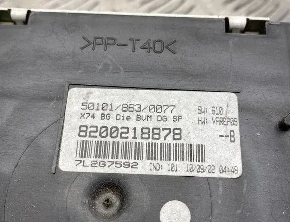 RENAULT Laguna 1 generation (1993-2001) Nopeusmittari 501018630077,8200218878 31432925