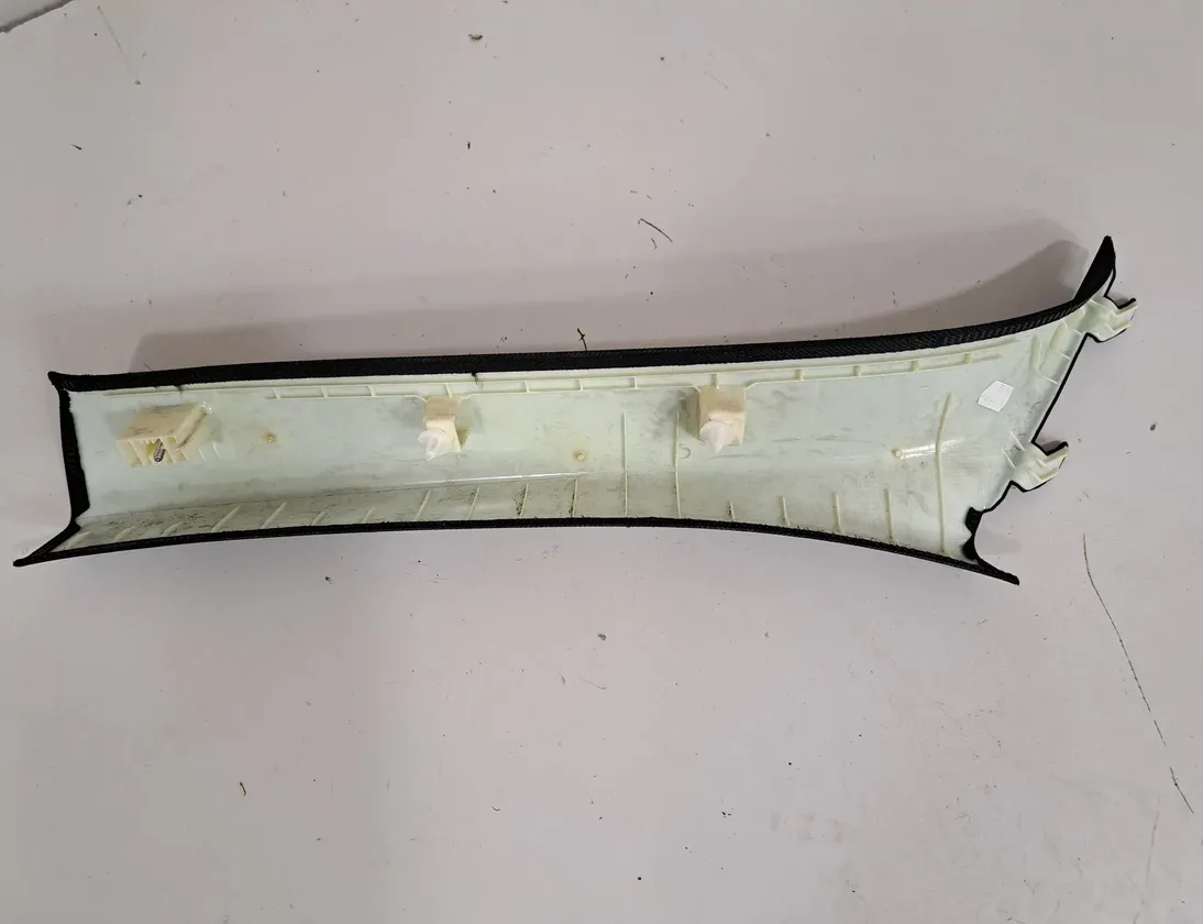 BMW 5 Series G30/G31 (2016-2023) Oikea pilariverhoilu 7384526 30560613