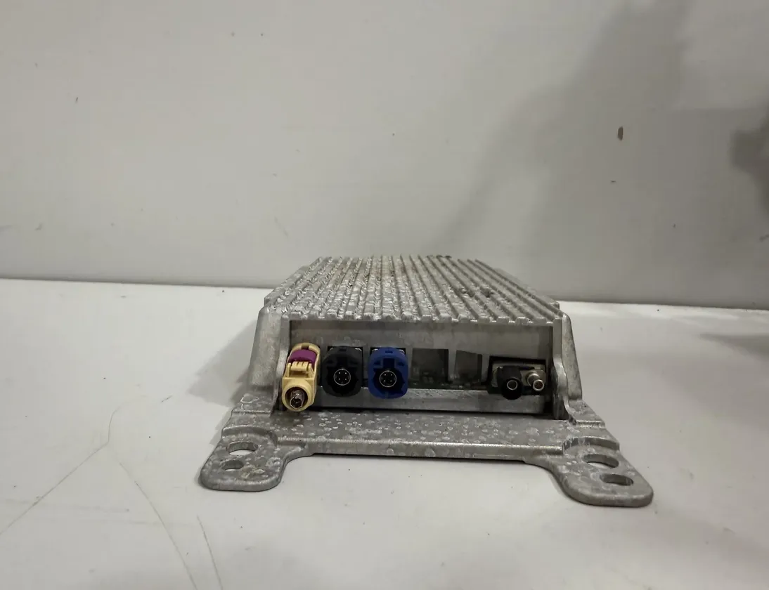 BMW 3 Series F30/F31 (2011-2020) Bluetooth-ohjausyksikkö 9251737,9244189,9234952,9228421,9257151 31799868