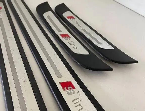 AUDI A6 C7/4G (2010-2020) Oikea etukynnysverhoilu 4G0853375C,4G0853376C,4G0853374C,4G0853373C 34871900