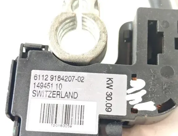 BMW 3 Series E90/E91/E92/E93 (2004-2013) Negatiivinen akun kaapeli 61129184207,9184207,14945110,6112918420702 34072883