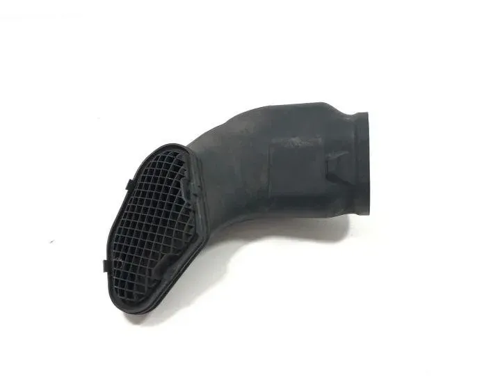 BMW 5 Series E60/E61 (2003-2010) Ilmanottoputki 139811,7796692 24708986