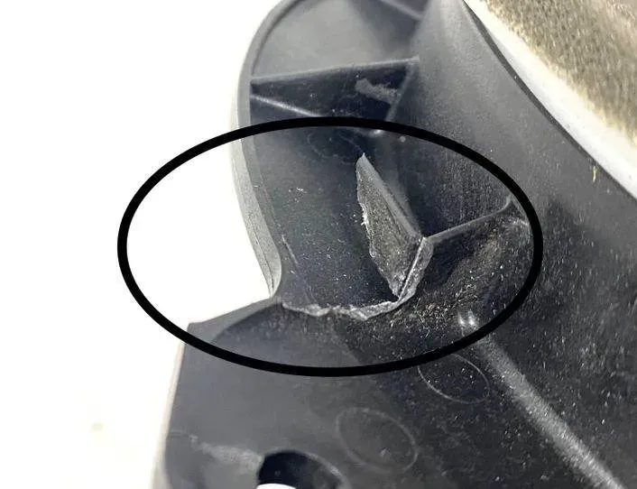 TOYOTA Avensis 3 generation (2009-2020) Vasemman takaoven äänikaiutin EAS16P662A9,F16106G,861600D180 24725032