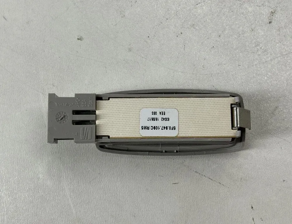 VOLKSWAGEN Tiguan 2 generation (2016-2024) Muut sisäosat 5F0947109CRM5,5F0947109C 32105144