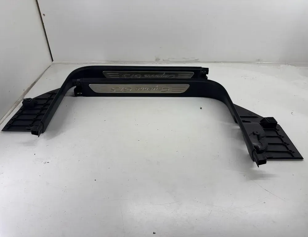 PORSCHE Cayenne 958 (2010-2018) Oikea etukynnysverhoilu 7P5863483 34985741