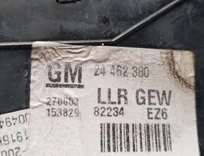 OPEL Zafira A (1999-2003) Oikean puolen siipipeili 24462380 31092627