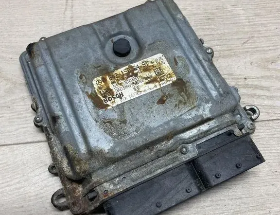 MERCEDES-BENZ M-Class W164 (2005-2011) Moottorin ohjausyksikkö ECU 0281043382,A6421506491,1039S14048 34994755