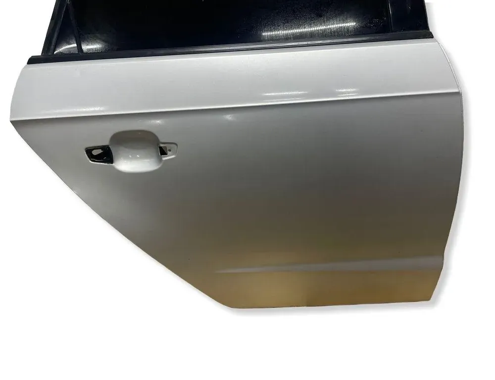 AUDI A3 8V (2012-2020) Oikea takaovi 34996536