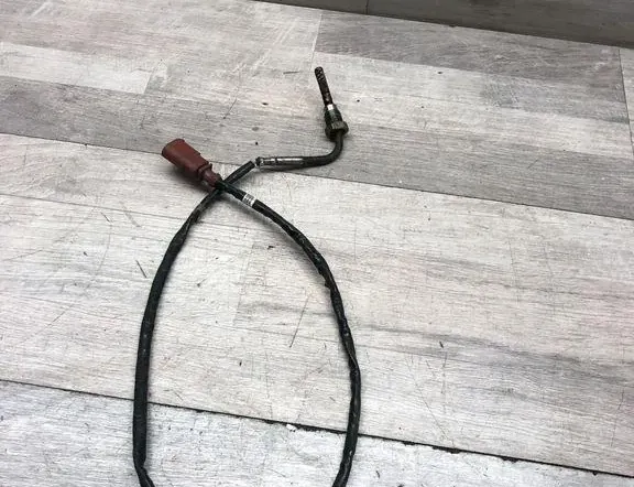 AUDI A4 B9/8W (2015-2024) Pakokaasun lämpötila-anturi 6X0973802A 34990022