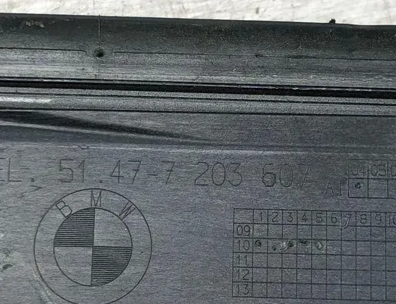 BMW 5 Series F10/F11 (2009-2017) Oikea etukynnysverhoilu 7203607 34976334