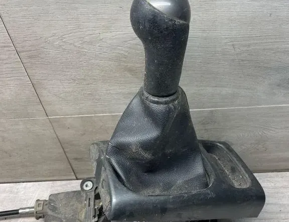 NISSAN Note 1 generation (2005-2014) Vaihteen vaihtomekanismi 34995147